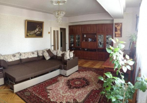 Отель Room in Apartment at Tigrana Metsa  Ереван